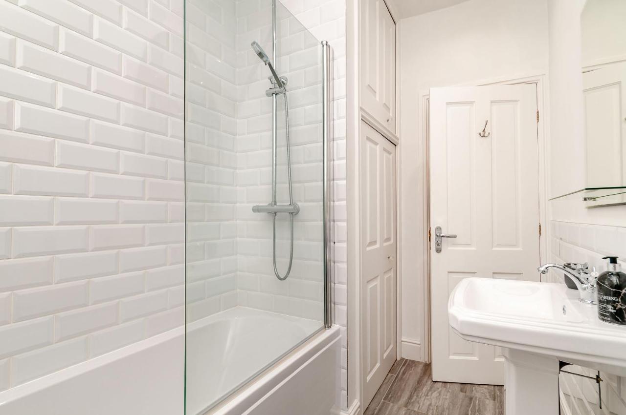 Apartamento 8 Kents Bank House Grange-over-Sands Exterior foto